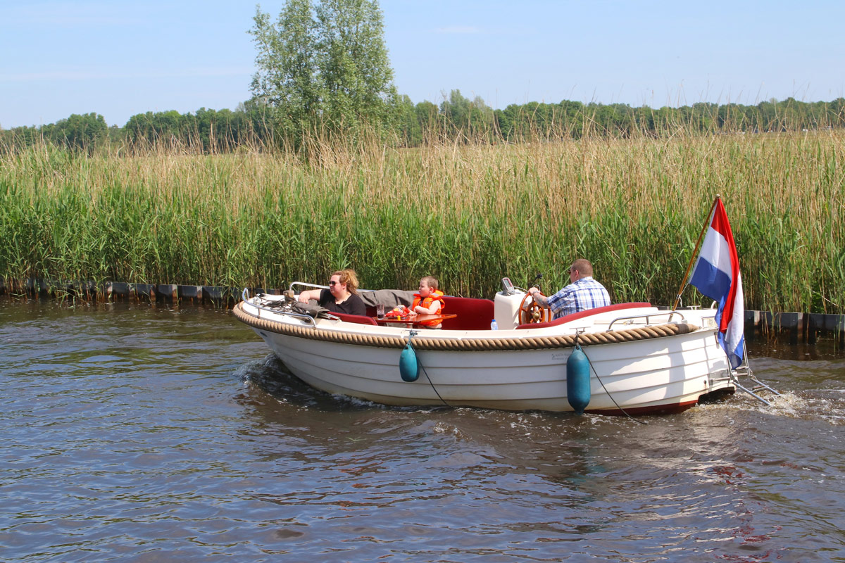 Deze-verschillende-soorten-sloepen-kun-je-in-Friesland-huren